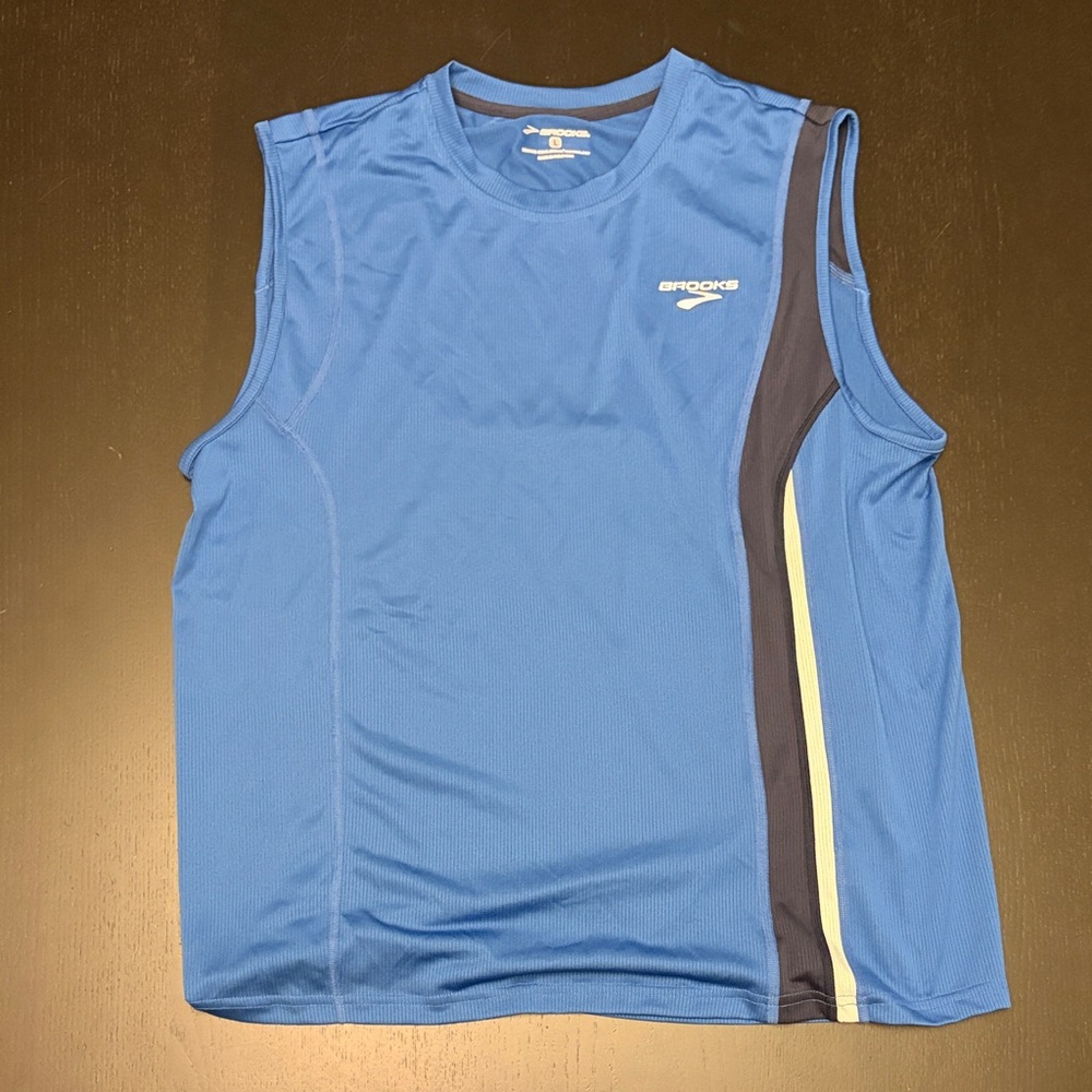 Men’s Brooks Running Tank Size L
